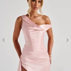 Chic One-Shoulder Pink Dress